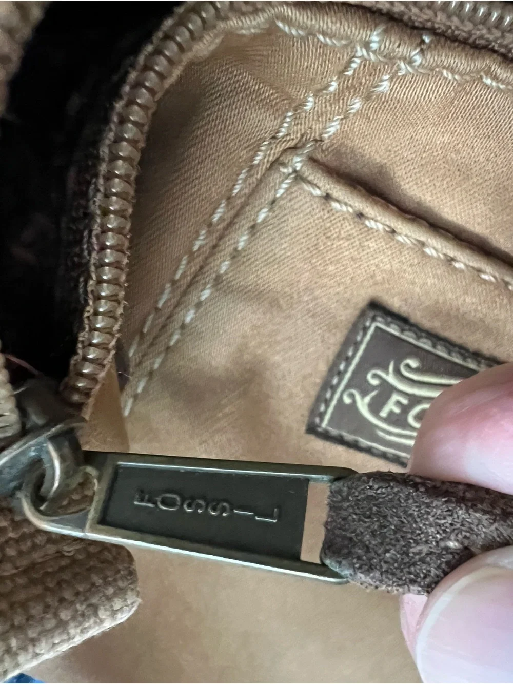 Vintage Fossil Light Brown Crossbody Shoulder Strap with Tassel Accent - Picture 11 of 12